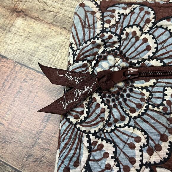 Vera Bradley | Brown Blue Retired Slate Blooms Pattern Crossbody Purse - Picture 3 of 6